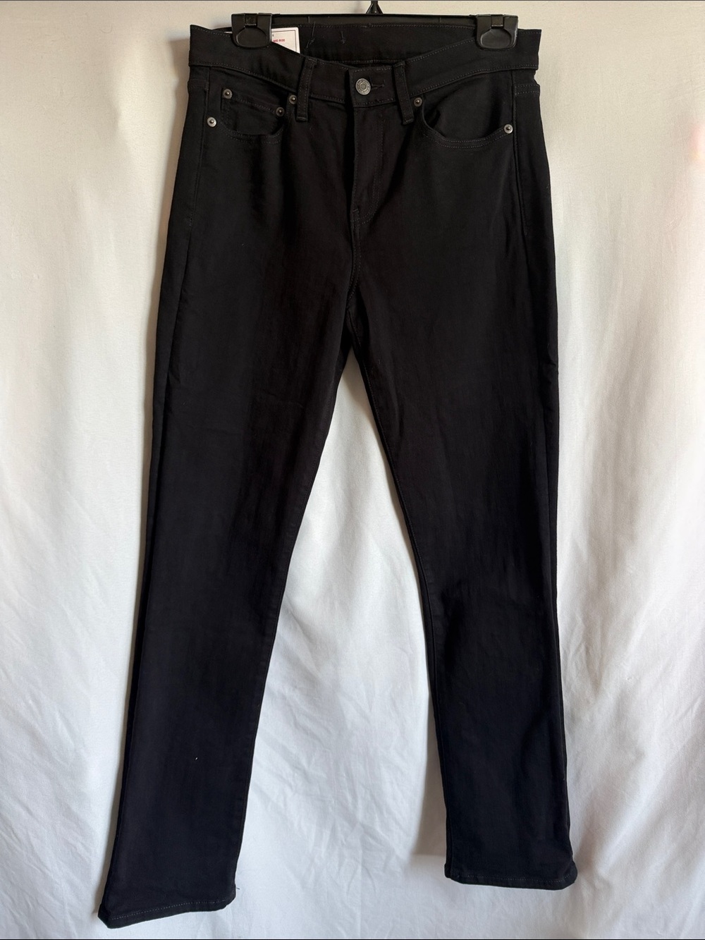 GAP Women's Straight Leg Jeans in Black